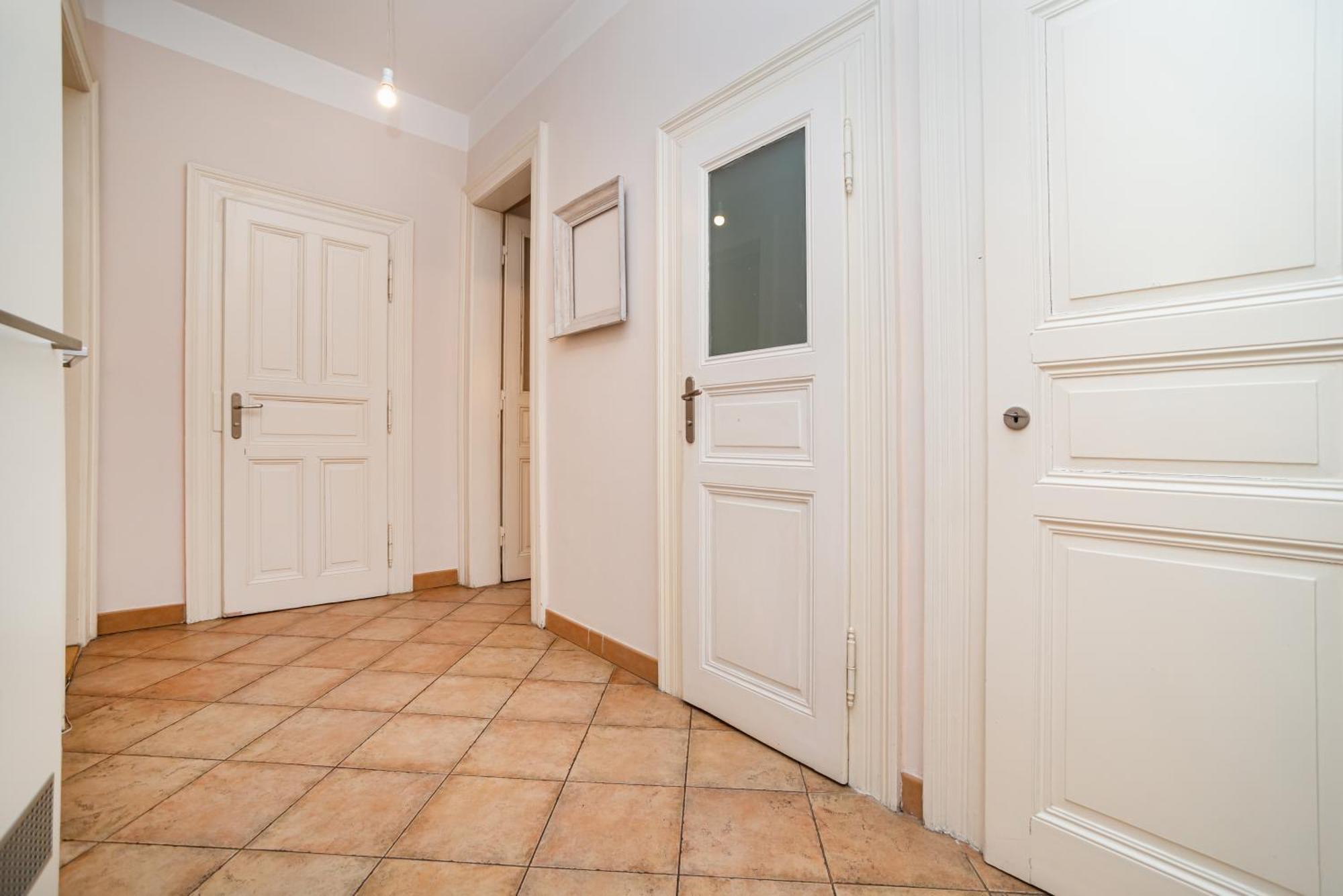 Large And Modern Apartment In The Heart Of Praha Eksteriør bilde