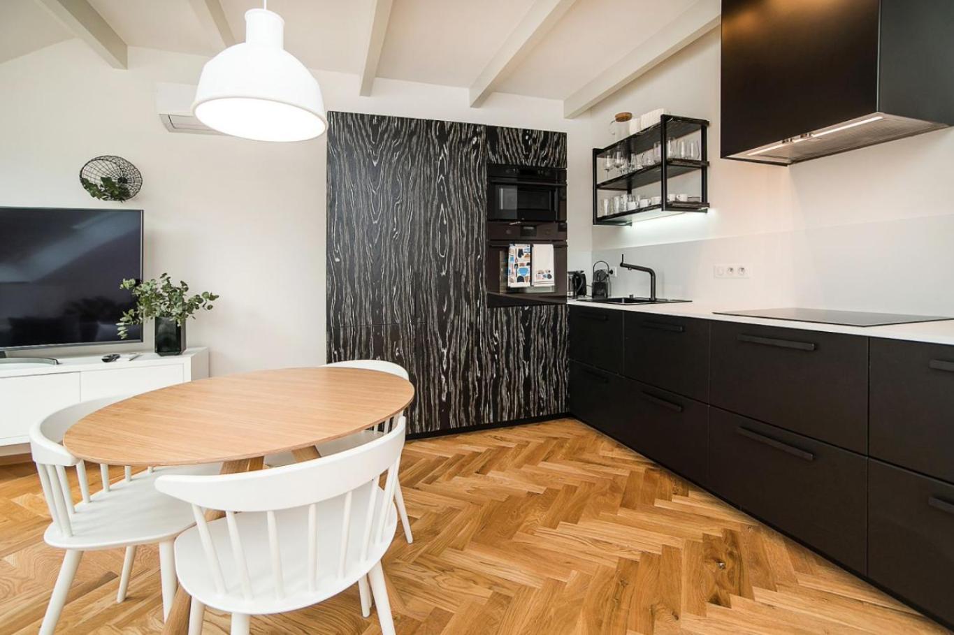 Large And Modern Apartment In The Heart Of Praha Eksteriør bilde