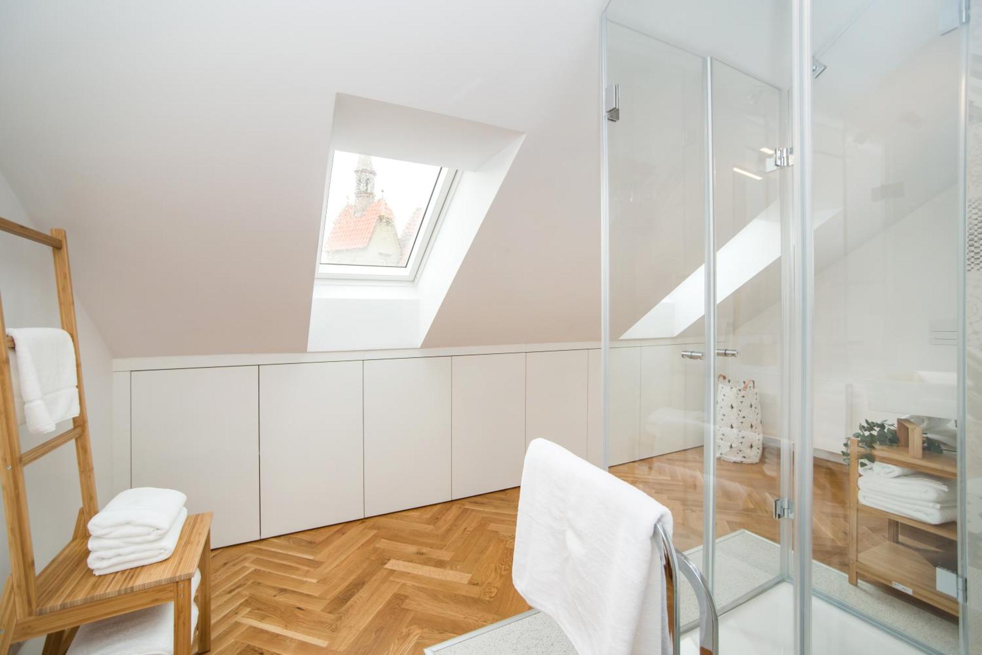 Large And Modern Apartment In The Heart Of Praha Eksteriør bilde