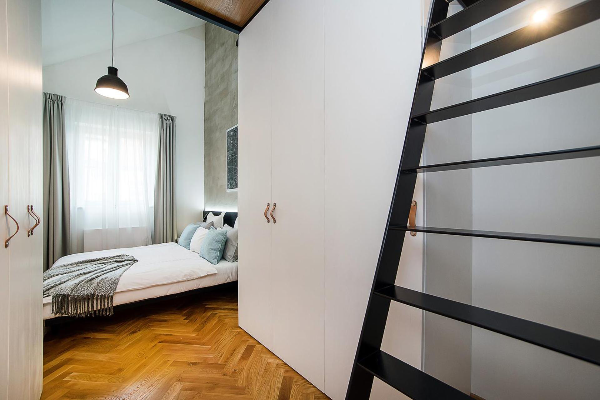 Large And Modern Apartment In The Heart Of Praha Eksteriør bilde