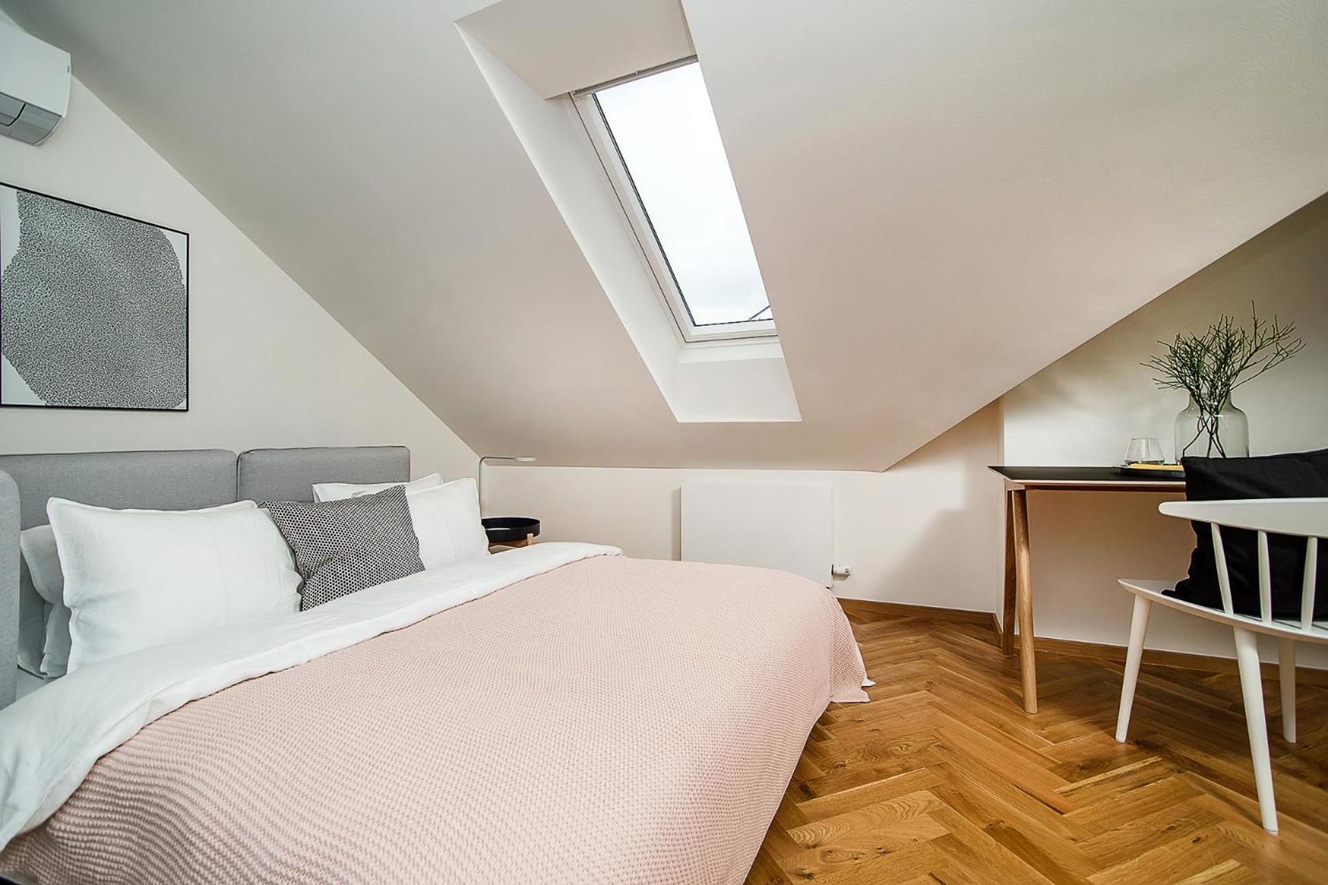 Large And Modern Apartment In The Heart Of Praha Eksteriør bilde